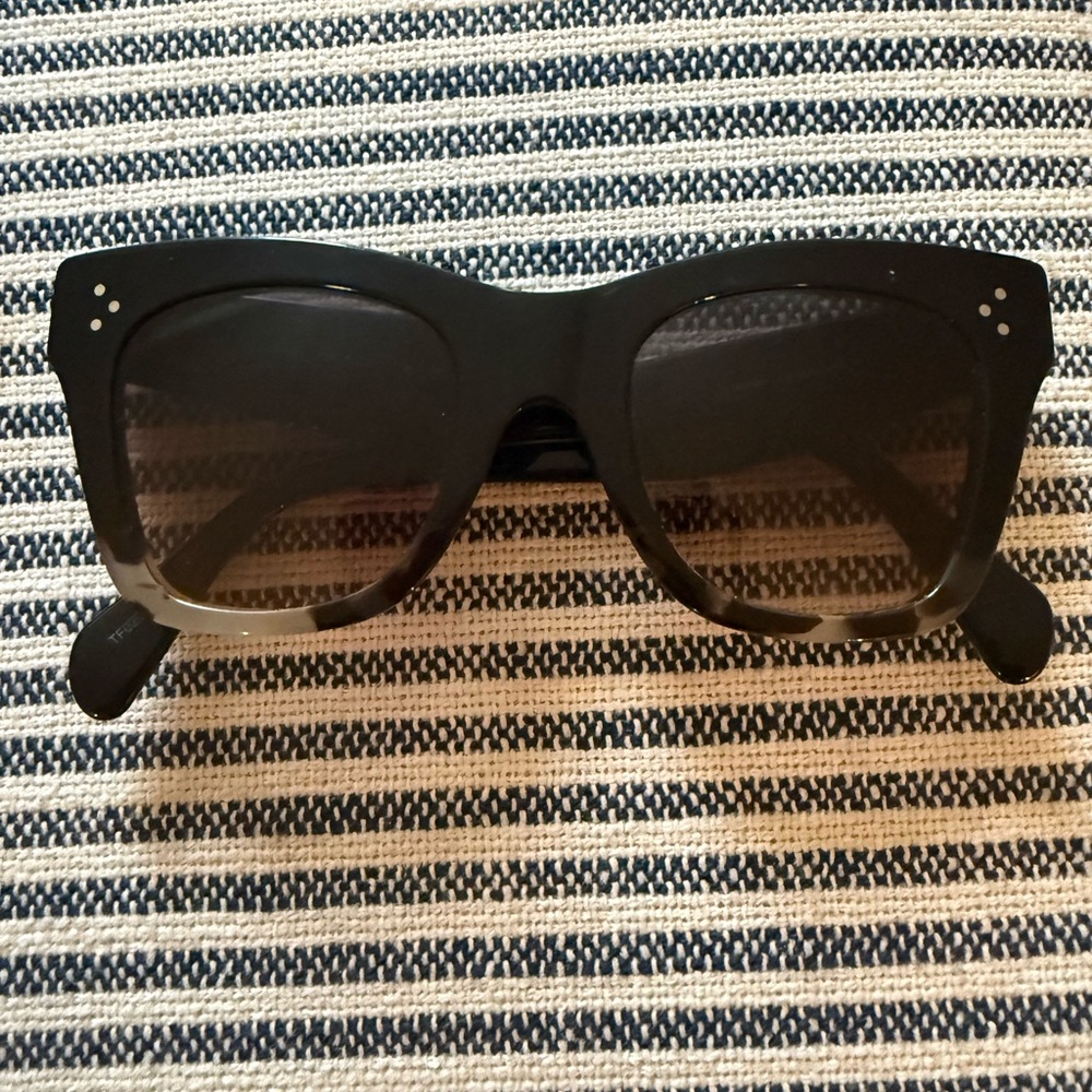 Celine CL4004 -